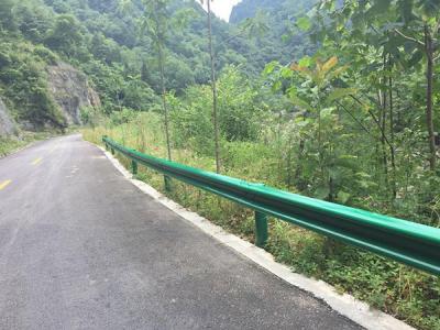 噴塑防撞護(hù)欄